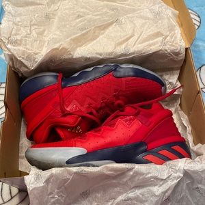 Adidas D.O.N. ISSUE 2 Marvel Basketball shoes size 10.